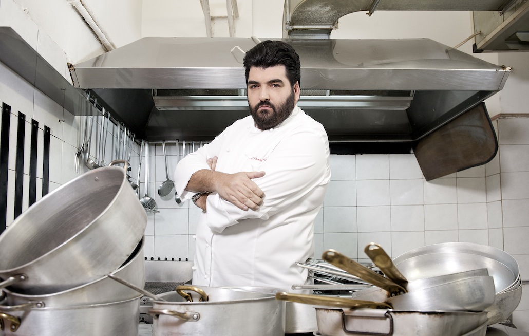 Cucine da incubo 3: torna lo chef Antonino Cannavacciuolo Cucine da incubo 3: torna lo chef Antonino Cannavacciuolo
