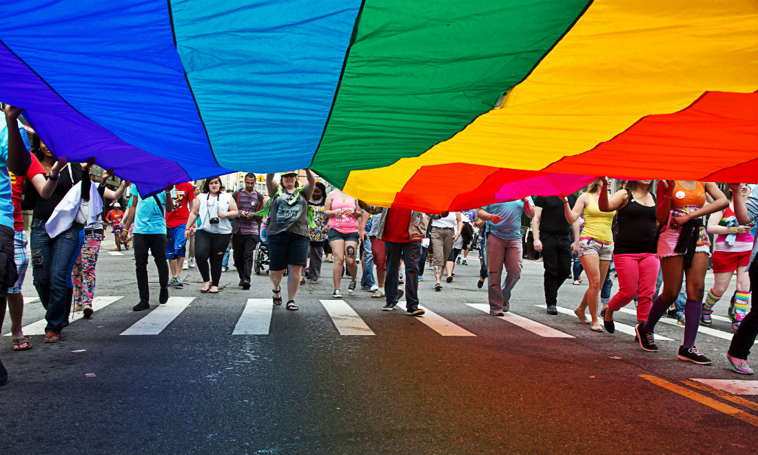 Matrimoni gay, basterebbe essere pragmatici