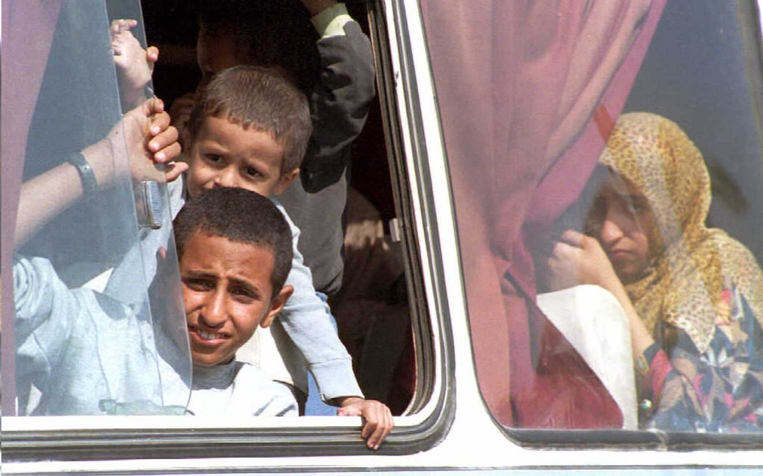 Netanyahu dice no agli autobus separati per arabi ed ebrei