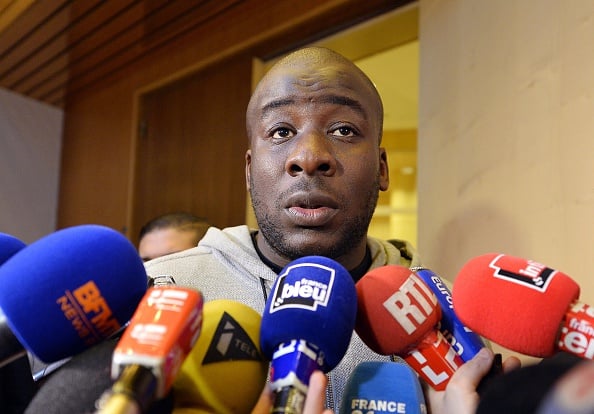 Riesplode la rabbia delle banlieu parigine