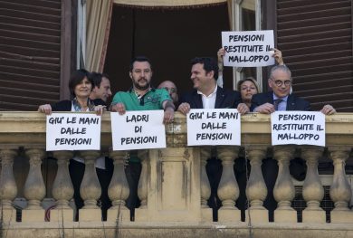 Pensioni, perché il governo vuol rimborsare solo 500 euro