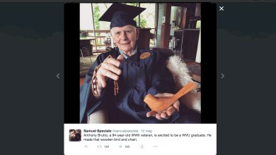 Si laurea a 94 anni. Era iscritto da quando ne aveva 19