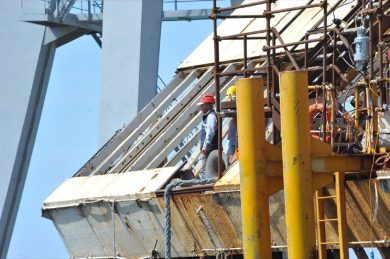 Costa Concordia a Genova, le foto dell’ultimo viaggio