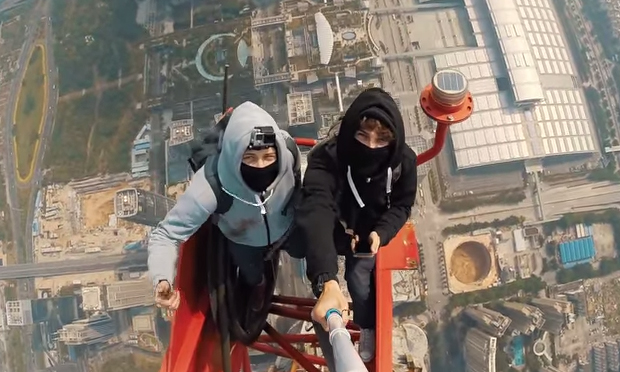 La scalata del grattacielo di Shenzhen