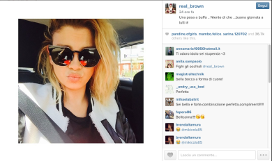 Emma e la lite social con le fans troppo invadenti