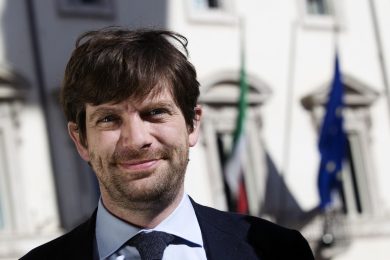 Civati: “Esco dal gruppo Pd per coerenza”