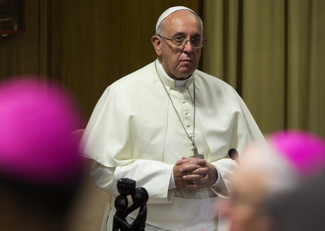 Vaticano in imbarazzo per i diplomatici gay