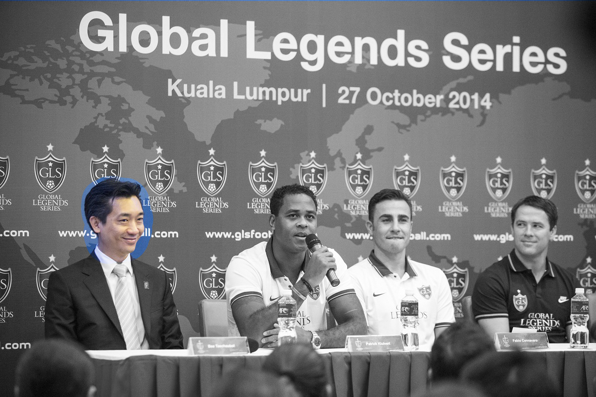 Chi è Bee Taechaubol, il futuro socio di Berlusconi nel Milan Chi è Bee Taechaubol, il futuro socio di Berlusconi nel Milan