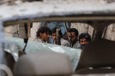 Attentato dell’Isis nello Yemen: 28 morti tra i ribelli Houthi