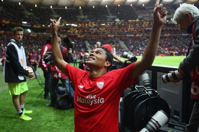 Carlos Bacca, al Milan dal Siviglia per 30 milioni di euro