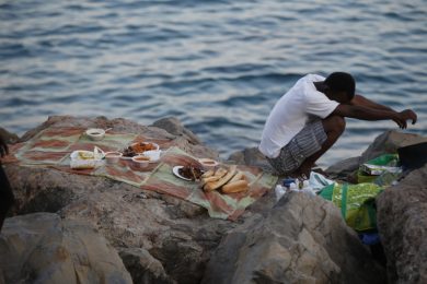 Immigrati: ok della Ue alla redistribuzione ma “volontaria”