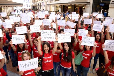 Strappo Day, il flashmob per dire basta alla routine