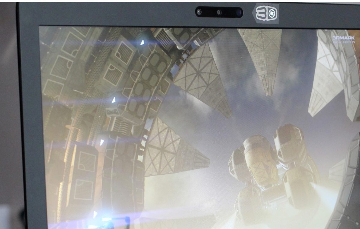 Galleria foto 'Acer Aspire V 17 Nitro Black Edition, la recensione' - foto 2