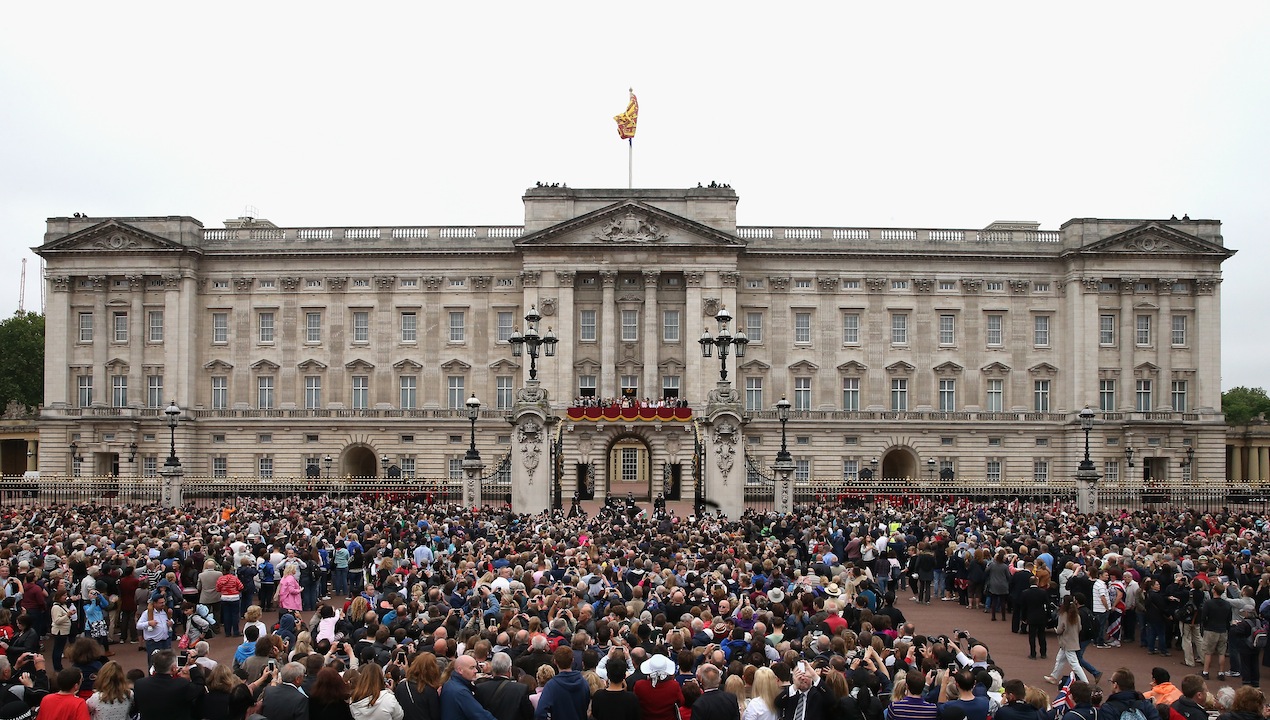 Anche le regine traslocano