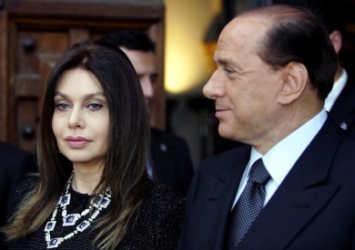 Divorzio Berlusconi-Lario, firmato l’accordo