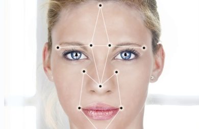 Facebook riconoscerà i nostri volti (da qualsiasi posizione)