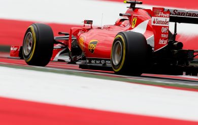 Gp Austria: pole Hamilton, terzo Vettel. Ferrari in allarme per Raikkonen