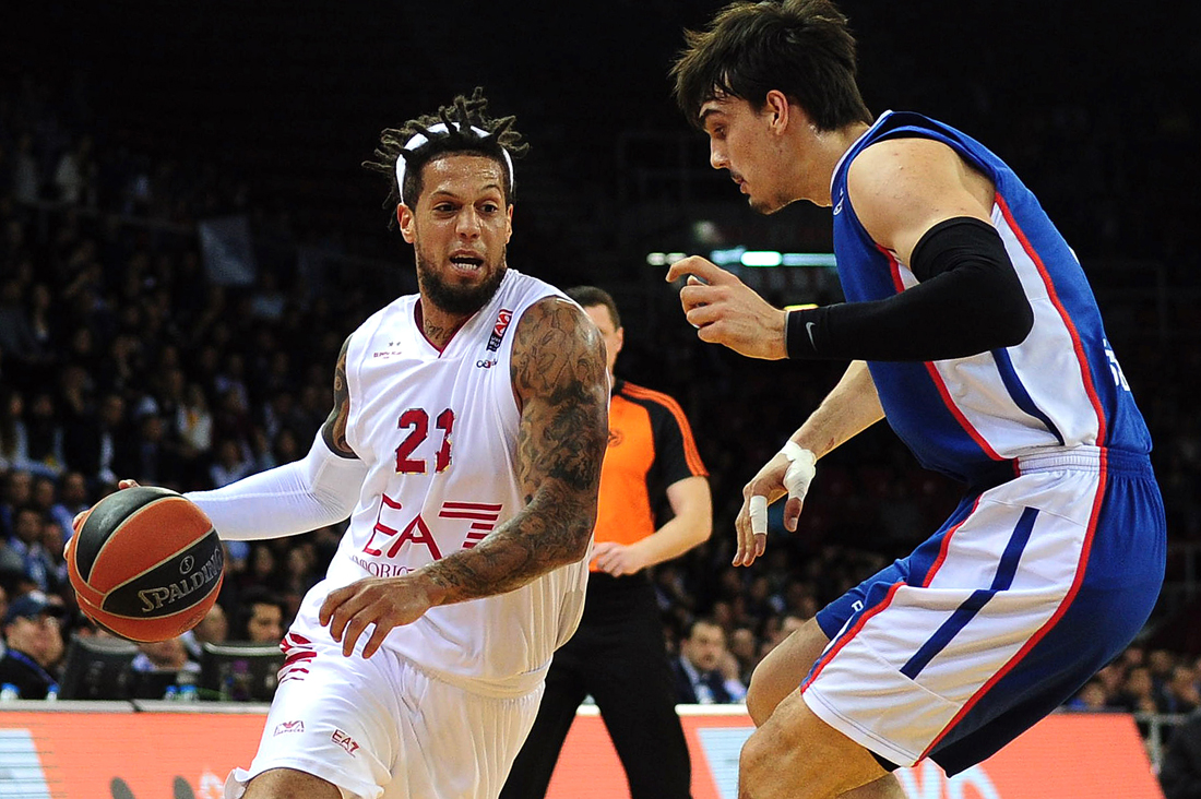 Hackett lascia l’Olimpia Milano dopo due “mezze” stagioni