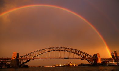 Sydney, l’arcobaleno sull’Harbour Bridge
