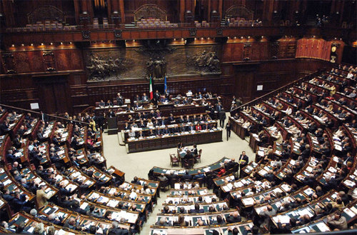 Le commissioni parlamentari e il ritorno dell’uso personale della politica