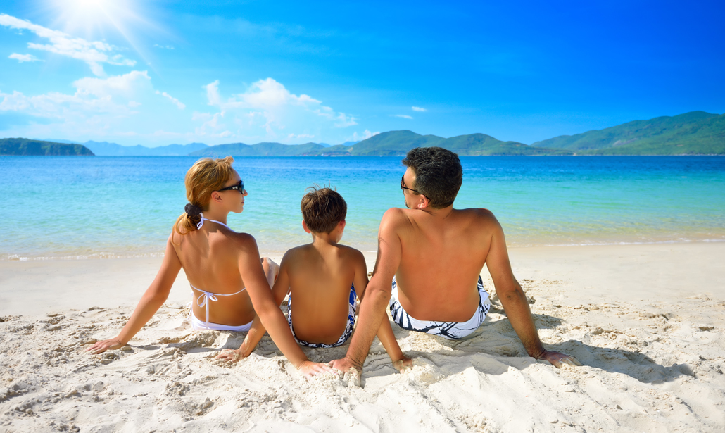 Scottature ed eritemi: i benefici dell’acido ialuronico