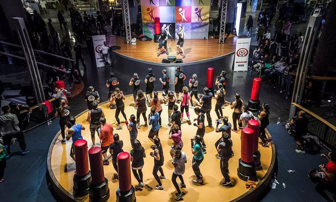 Fit Kombat: la palestra incontra le arti marziali Fit Kombat: la palestra incontra le arti marziali