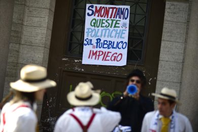 Dipendenti pubblici e blocco degli stipendi, 5 cose da sapere