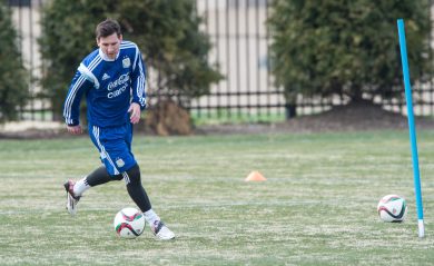 Chi è Giuliano Poser, il medico di Sacile (Pordenone) che segue Messi
