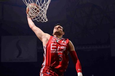 L’esempio di Gentile fa reagire Milano, ora si va a Sassari