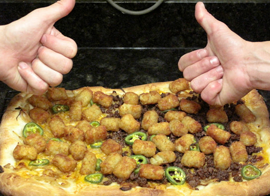 Le 7 peggiori pizze al mondo Le 7 peggiori pizze al mondo