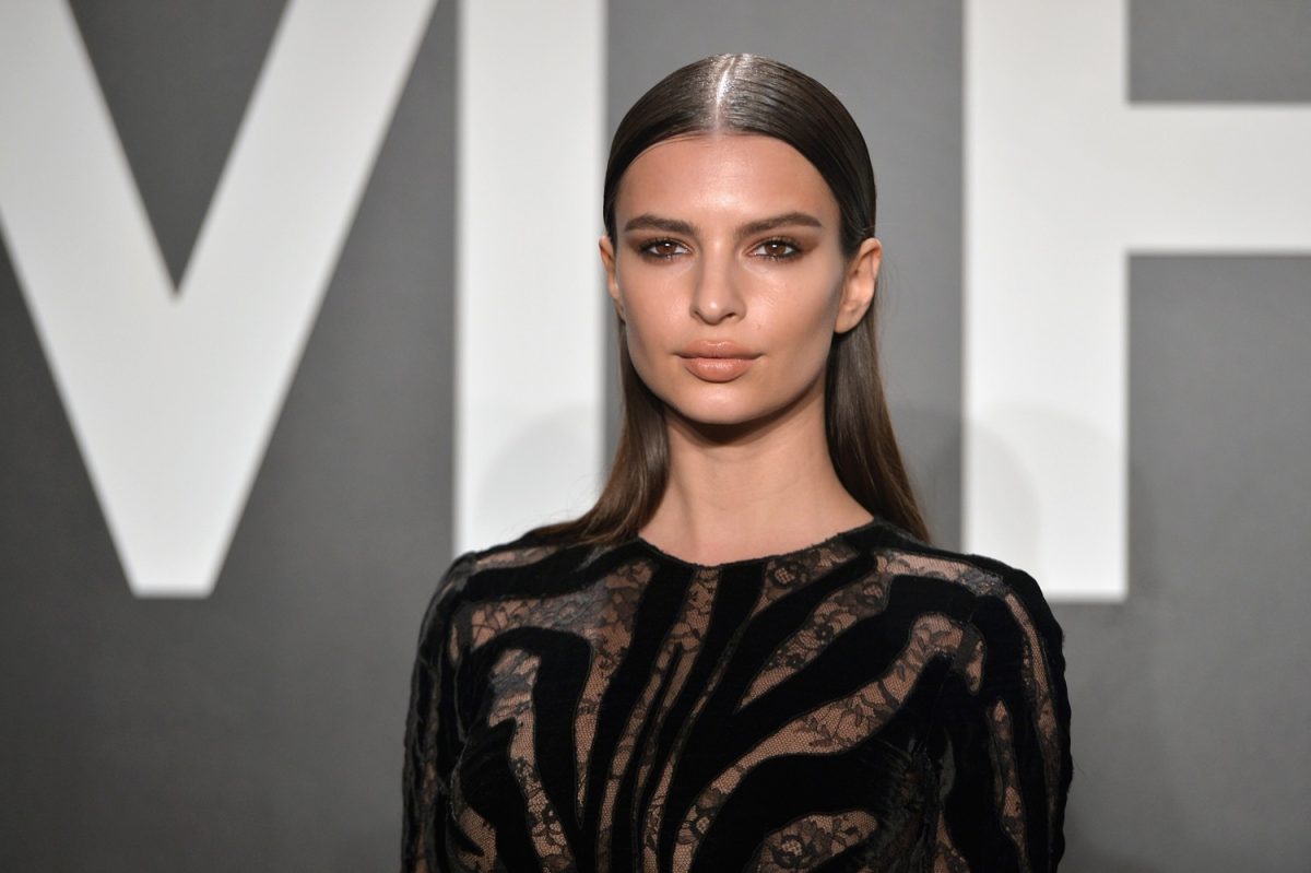 Galleria foto 'Emily Ratajkowski è la regina dei Bomber' - foto 14