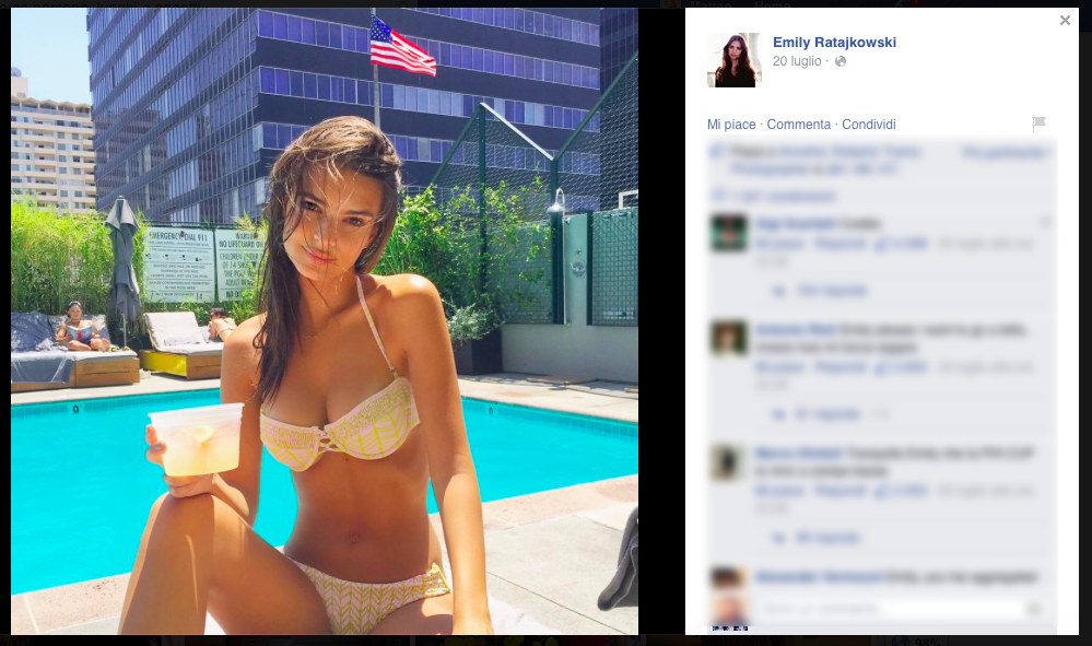 Emily Ratajkowski è la regina dei Bomber