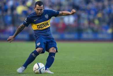 Argentina, il primo goal di Tevez con il Boca: video