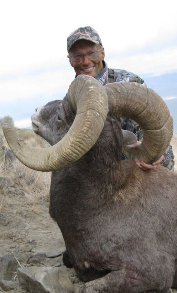 Zimbabwe: è un dentista americano il killer del leone Cecil