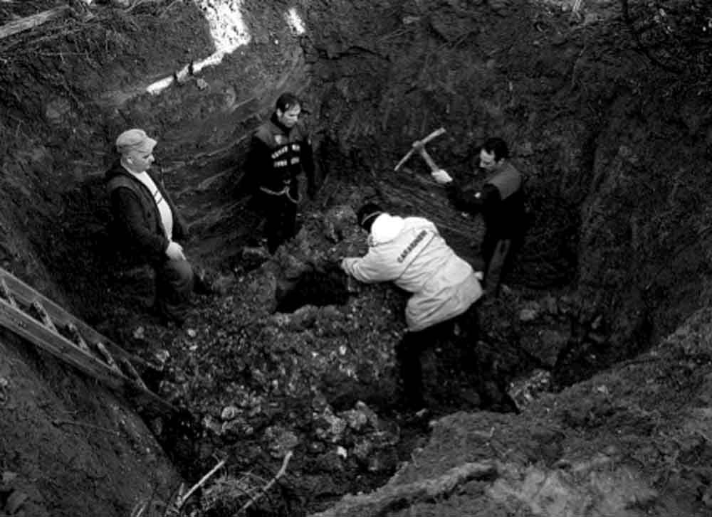 Delitto di Avetrana, confermati gli ergastoli a Cosima e Sabrina Delitto di Avetrana, confermati gli ergastoli a Cosima e Sabrina
