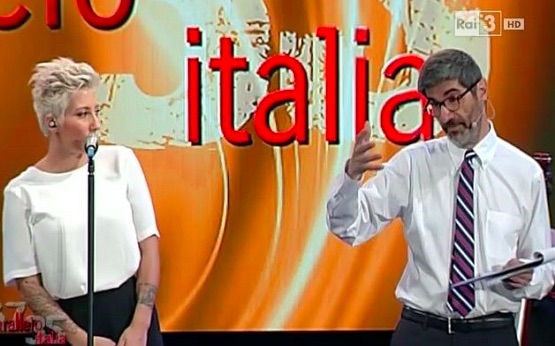 Ascolti 21/7: il flop di Riotta nonostante le bottigliate a Malika Ayane Ascolti 21/7: il flop di Riotta nonostante le bottigliate a Malika Ayane