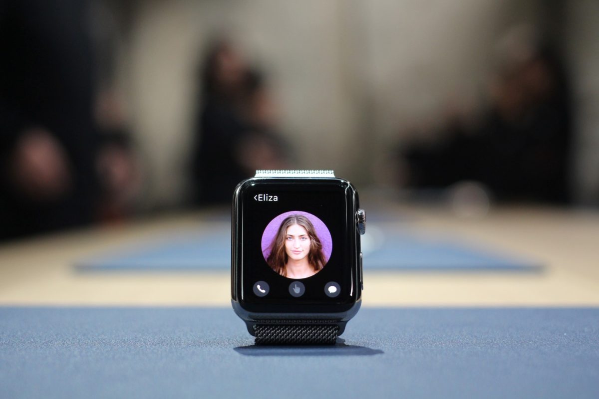 Galleria foto 'Apple: il Watch vende più dell’iPhone e dell’iPad agli esordi' - foto 13