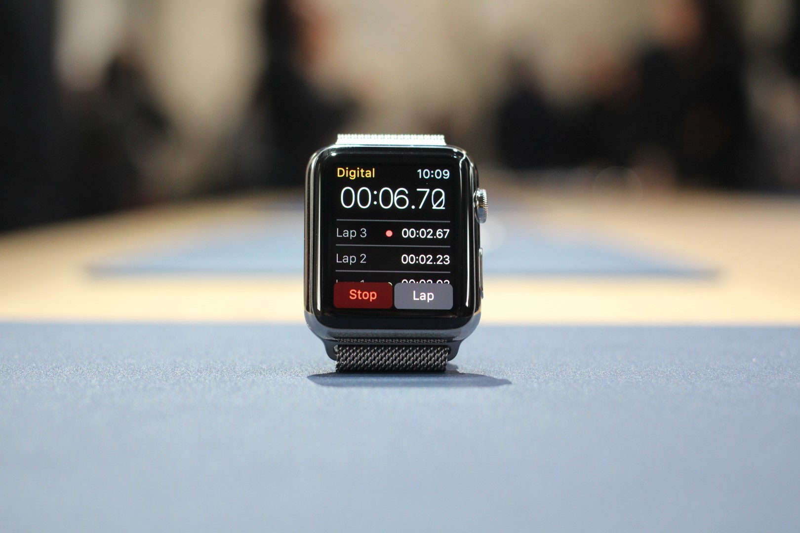 Apple: il Watch vende più dell’iPhone e dell’iPad agli esordi