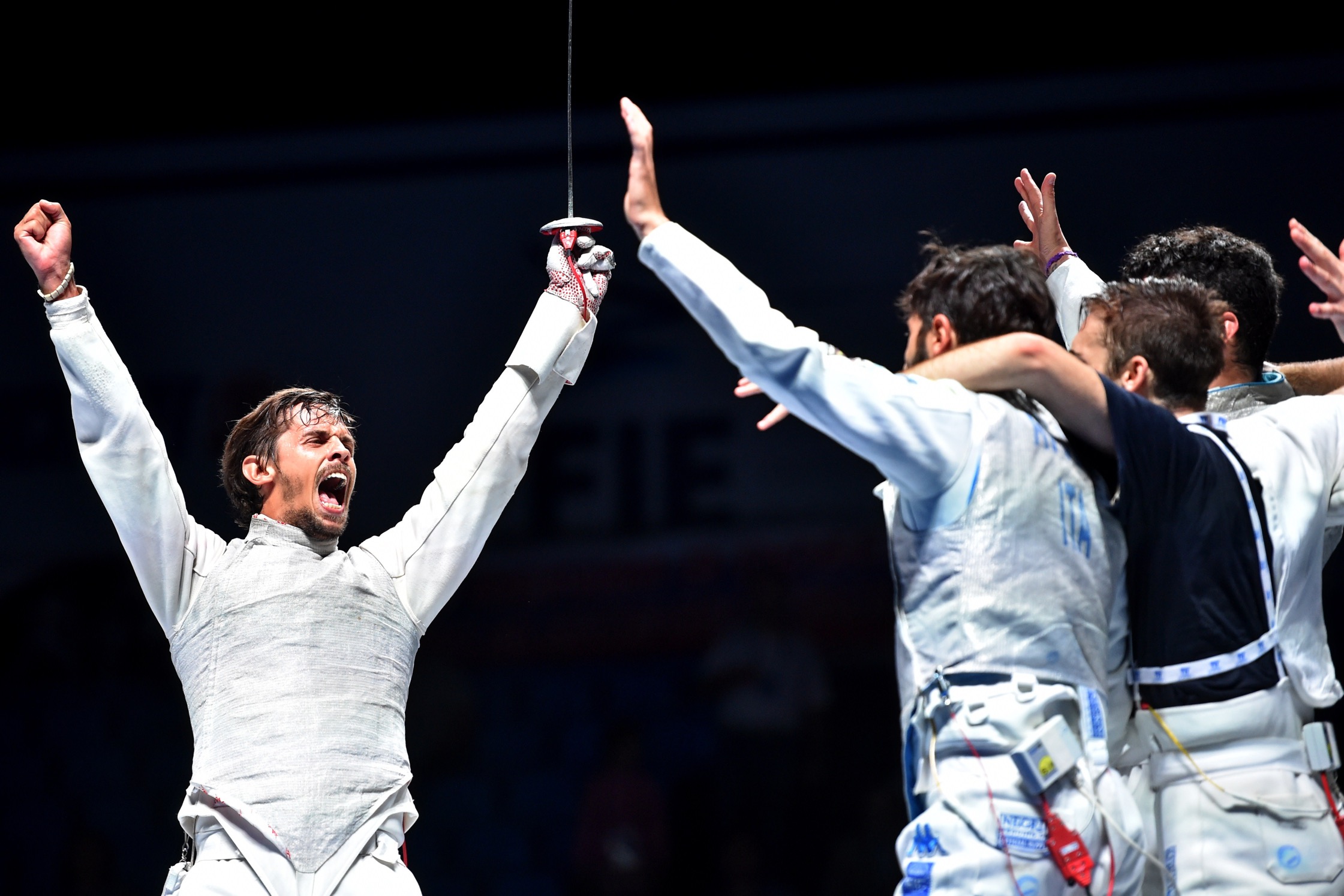 Mondiali di scherma: doppio oro da sogno nel fioretto