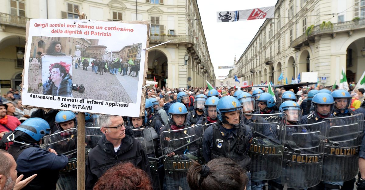 Galleria foto 'No Tav, non è terrorismo' - foto 8