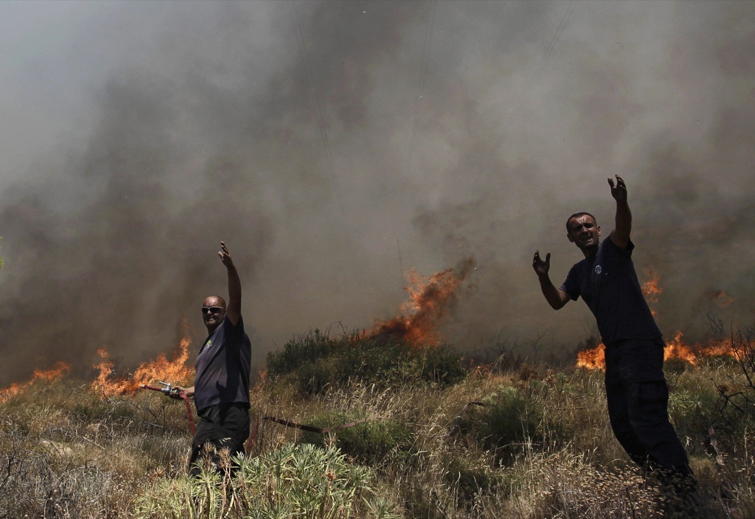 Incendi in Grecia: Tsipras chiede aiuto alla Ue – Le foto Incendi in Grecia: Tsipras chiede aiuto alla Ue – Le foto