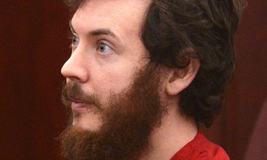 James Holmes colpevole della strage del cinema di Aurora: rischia la pena di morte
