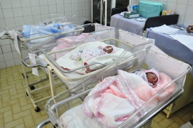 Maternità surrogata, una sentenza che invita a riflettere