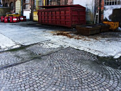 Amianto, condannati a Milano 11 ex dirigenti Pirelli