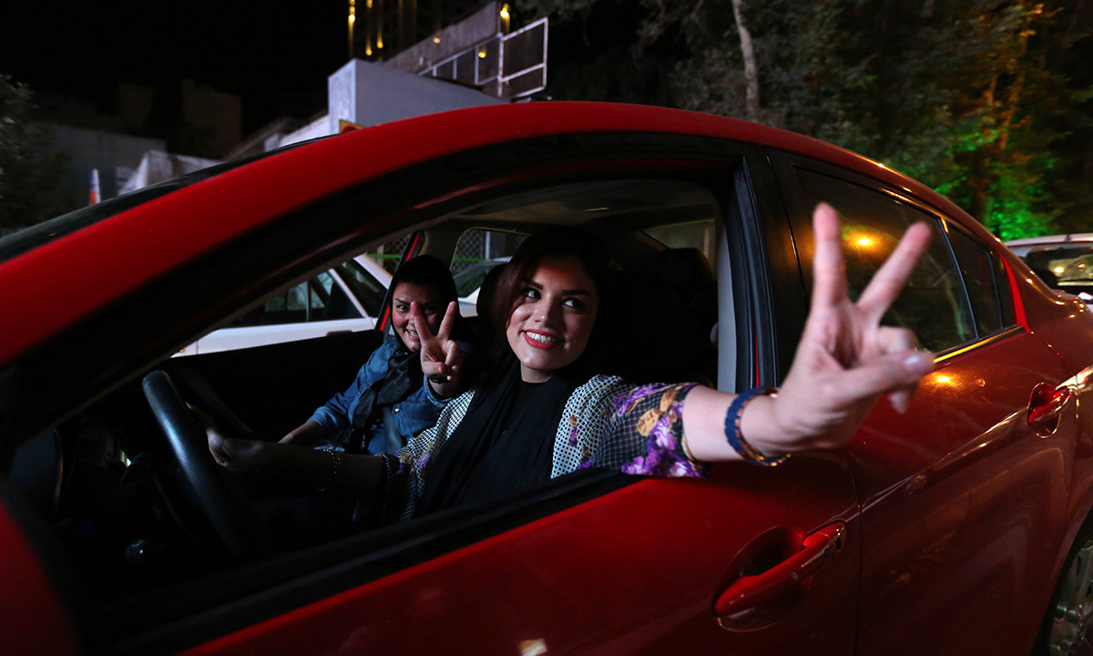 Iran, il popolo in festa per l’accordo sul nucleare – Foto Iran, il popolo in festa per l’accordo sul nucleare – Foto