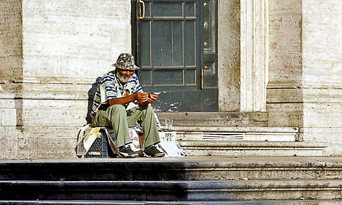 In Italia povertà assoluta per oltre 4 milioni In Italia povertà assoluta per oltre 4 milioni