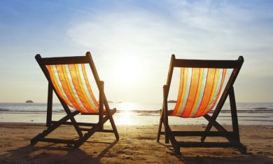 Come risparmiare su hotel e pasti in vacanza