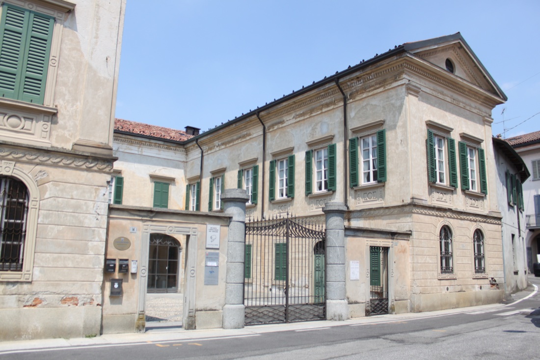 Tracce di contemporaneo. Collezioni di Arte italiana nelle ville della Brianza Tracce di contemporaneo. Collezioni di Arte italiana nelle ville della Brianza