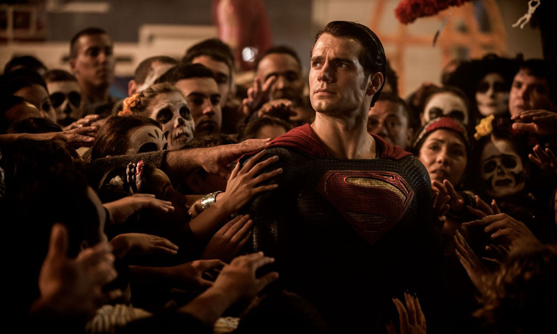 Batman v Superman: Dawn of Justice, nuovo trailer e foto