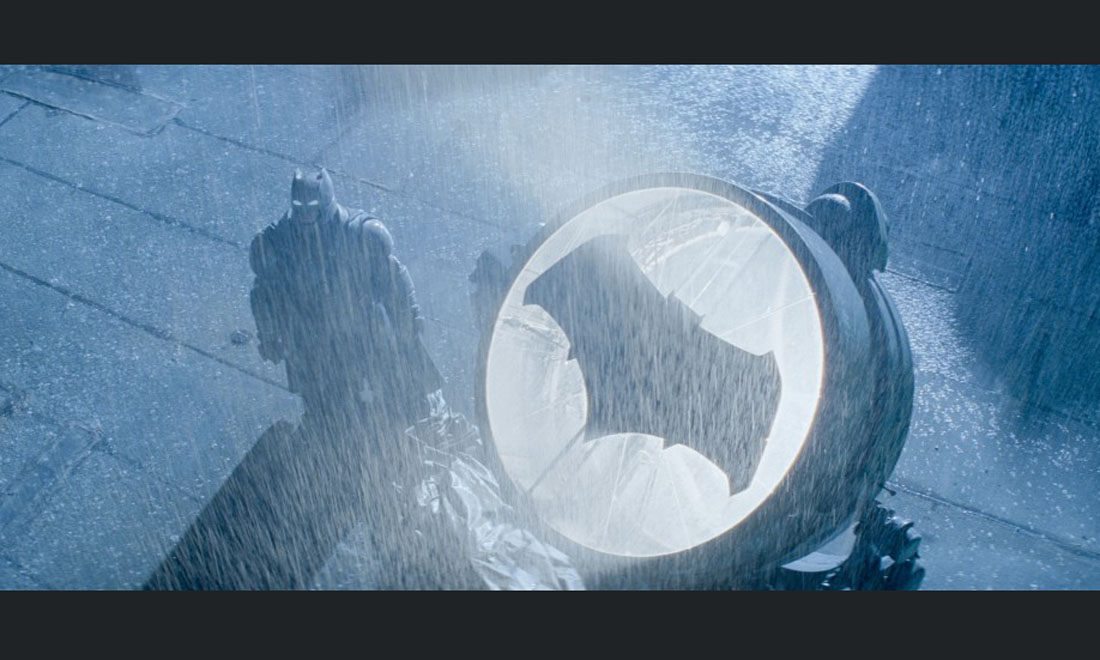 Batman v Superman: Dawn of Justice, nuovo trailer e foto